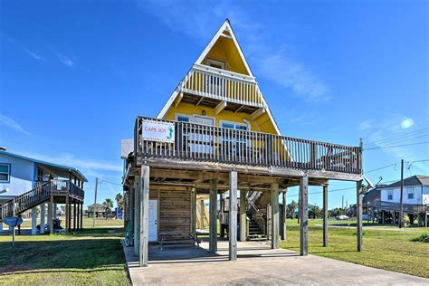 May 3, 2023 ... If you are considering the ROCK HOUSE Surfside Texas Beach Rental, here's what you need to know: · This Surfside Beach Texas rental is on the ...